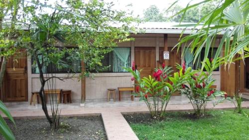 Gallery image of Cabinas Popular in Puerto Viejo