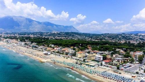 Gallery image of Baron Beach Hotel in Scauri