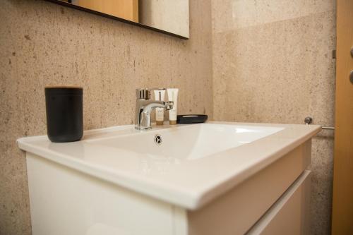 Kúpeľňa v ubytovaní Design Flat in Braga - by TonsdeVerde