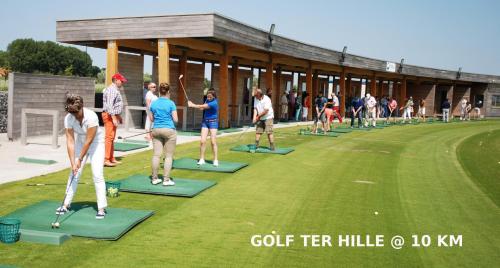 Golf v penzionu nebo okolí