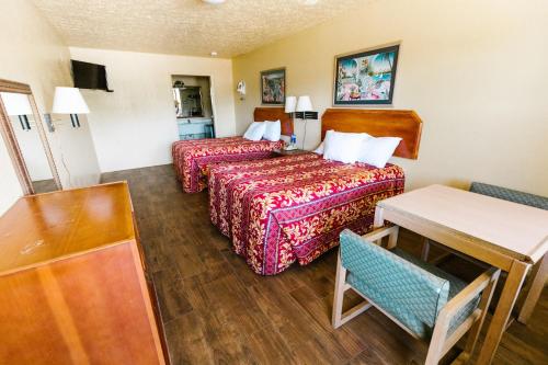 Gallery image of Summer Breeze Motel in Panama City Beach