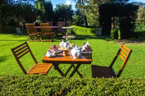 Vườn quanh Brockenhurst Bungalow