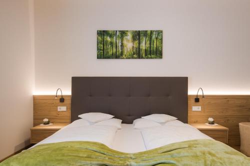 Cama ou camas em um quarto em Grieserhof Algund