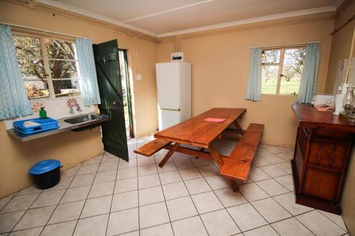 Dapur atau dapur kecil di De Bos Cottages