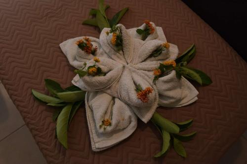 Makanan di atau berdekatan hotel