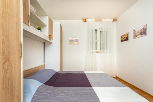 Apartment Relax – 1.4km from the Old town