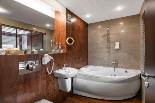 Et badeværelse på Amberton Hotel Klaipeda