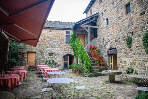 Φωτογραφία από το άλμπουμ του Auberge Regordane σε Prévenchères