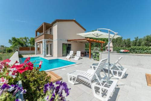 Villa Luscinia