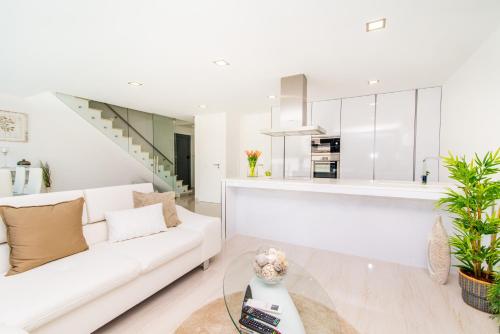 Dapur atau dapur kecil di Golden Nelly By Algartur