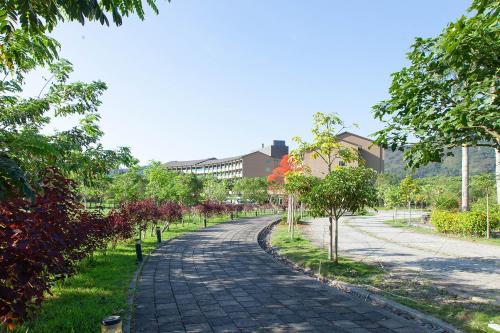 Giardino di Luminous Hot Spring Resort & SPA