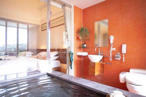 Bagno di Luminous Hot Spring Resort & SPA