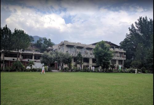 穆札法拉巴德的住宿－Neelum View Hotel，相簿中的一張相片