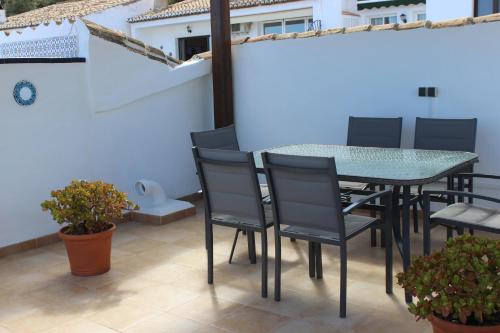 Casa Familiar in Punta Lara