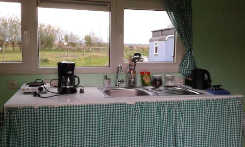 Kuchyň nebo kuchyňský kout v ubytování Bed & Breakfast ARKEN AE