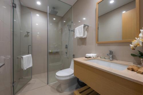 Phòng tắm tại Luxury Apartment - Ocean Villas Resort