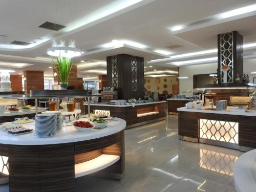 Foto dalla galleria di Balcova Termal Hotel a Smirne