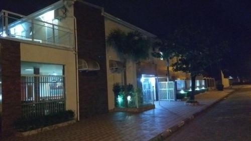 Das Gebäude in dem sich das Hotel befindet