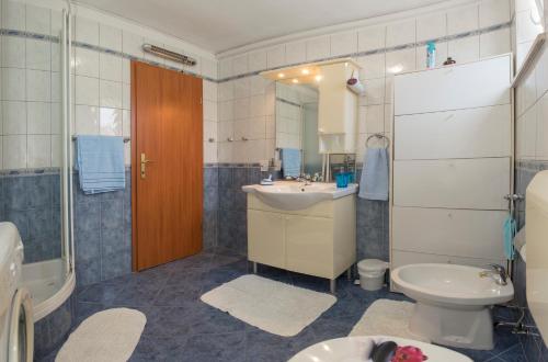 Koupelna v ubytování Apartment Marijeta