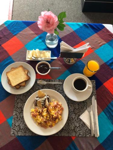Možnosti snídaně pro hosty v ubytování Hotel Cuellar