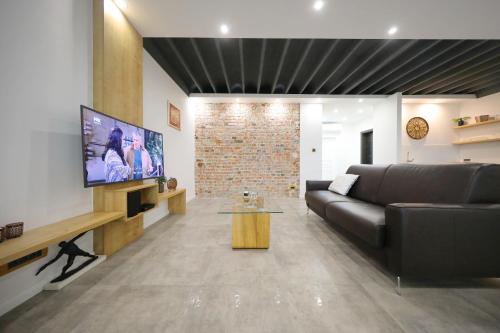 Harbour Apartment sea view