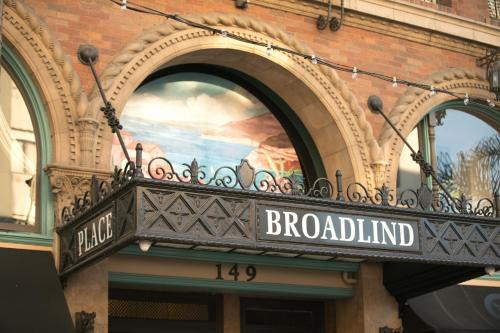 a sign for the front of a building with a broad mind at Broadlind Hotel in Long Beach