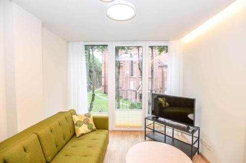 Miškas tesisinde bir televizyon ve/veya eğlence merkezi