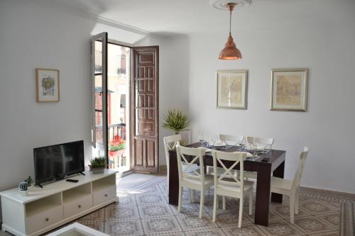 La Casa Junto a la Catedral, Granada – Updated 2022 Prices