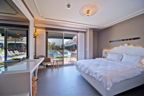 Gallery image of Samira Exclusive Hotel & Apartments in Kalkan