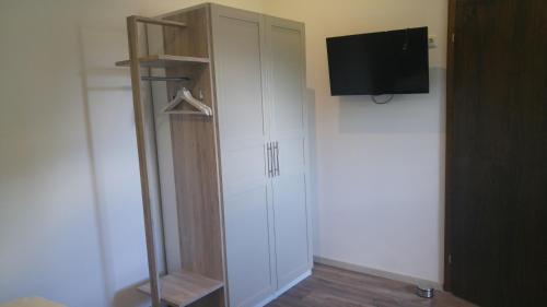 Μια τηλεόραση ή/και κέντρο ψυχαγωγίας στο Heidinger
