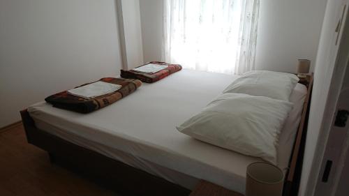 Postel nebo postele na pokoji v ubytování Apartman Kursar