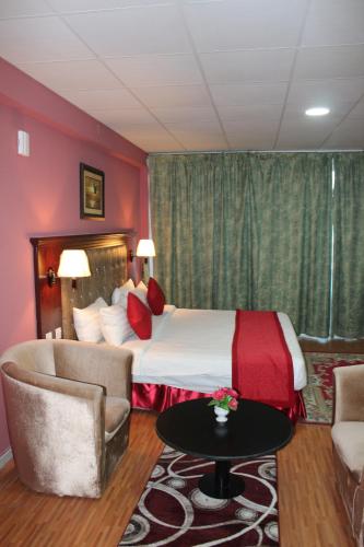 Posezení v ubytování Grand Nova Hotel