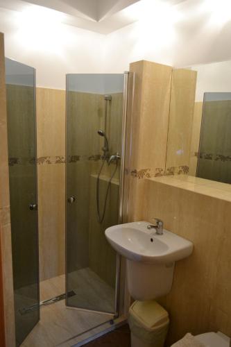 Koupelna v ubytování Vanilla Pokoje i Apartamenty Nad Brzegiem Jeziora