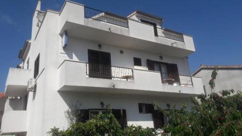 Φωτογραφία από το άλμπουμ του Apartments Lans σε Βόντιτσε