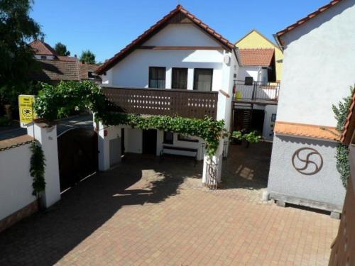 Fotografie z fotogalerie ubytování Pension Černý jezdec v Lednici
