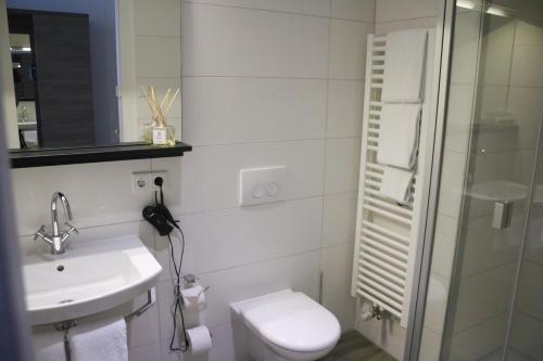 Koupelna v ubytování Boutique Hotel zur Post