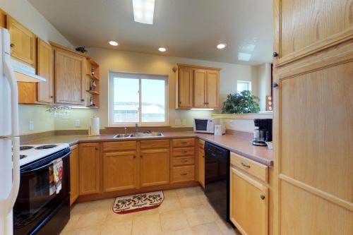 Coast Haven – Photos 3