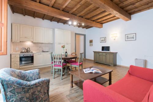 Apartments close to Duomo