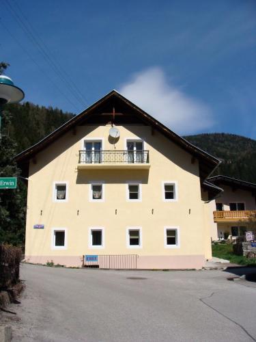 Budova, kde se aparthotel nachází