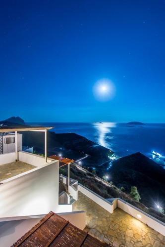 Φωτογραφία από το άλμπουμ του Maki House  στην Ανάφη