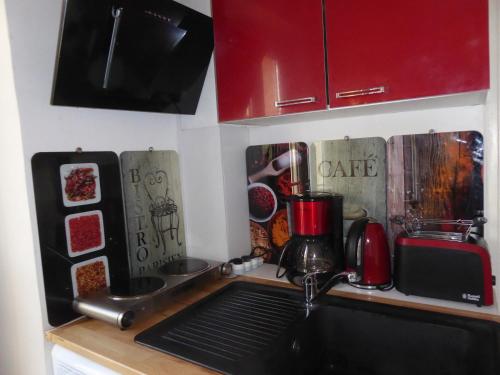 Photo de la galerie de l'établissement Appartement Villa Gustave, à Cannes