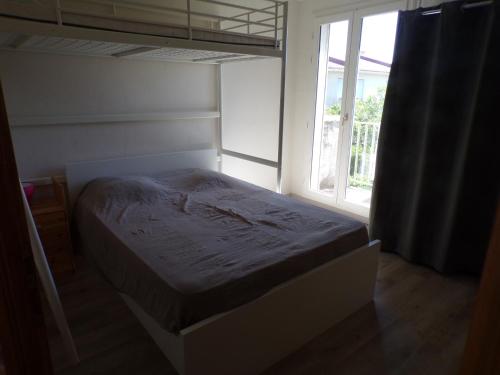 Säng eller sängar i ett rum på Residence Mediterrama II