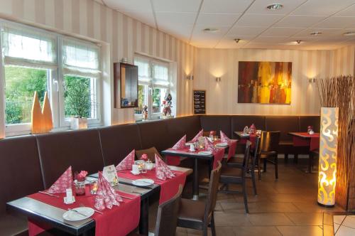 Gallery image of Hotel & Restaurant 4 Winden in Windhagen