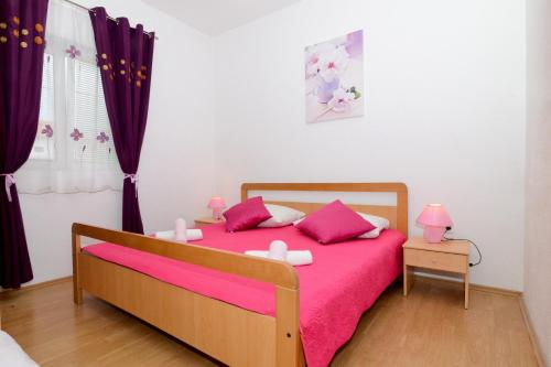 Apartmens Leona