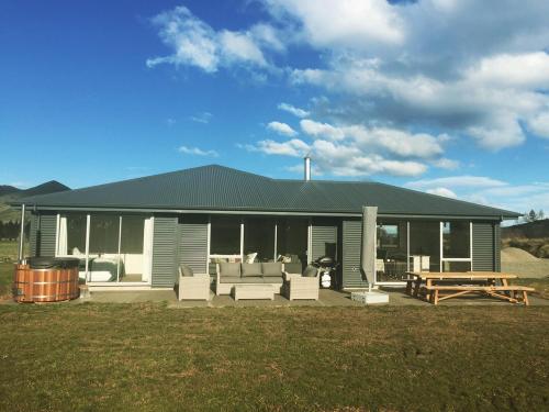 Building kung saan naroon ang holiday home