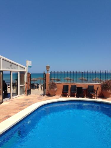 Lloyds Beach Club photo 33