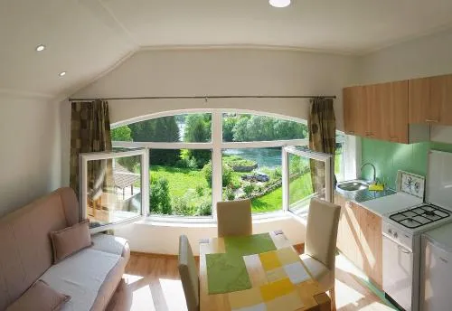 Unaqua Apartments picture