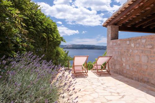 Gallery image of Robinson Villa Afrodita in Nerežišća