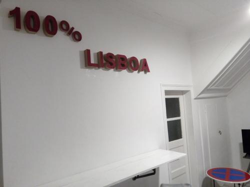 100% Lisbonにあるテレビまたはエンターテインメントセンター
