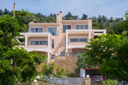 Gallery image of Villa Sunset in Skala Kallirakhis